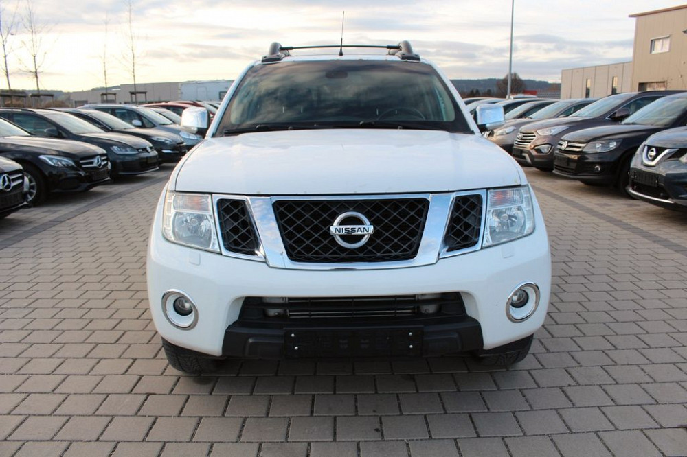 Nissan Navara Council Bluffs - photo 2