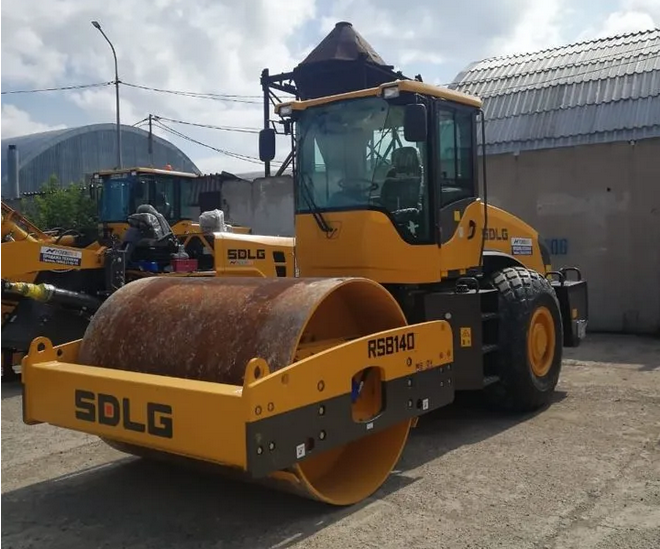 Ground roller sdlg/lgce RS8140 Evansville - photo 1