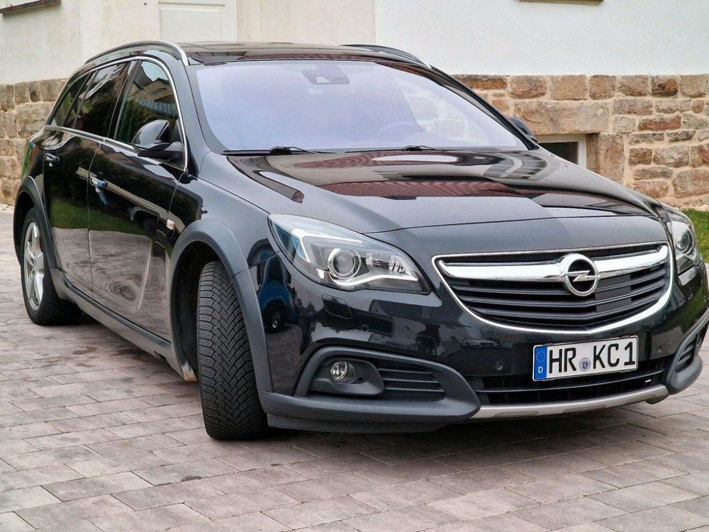 Opel Opel Insignia 4X4 Contry Goodyear - photo 1