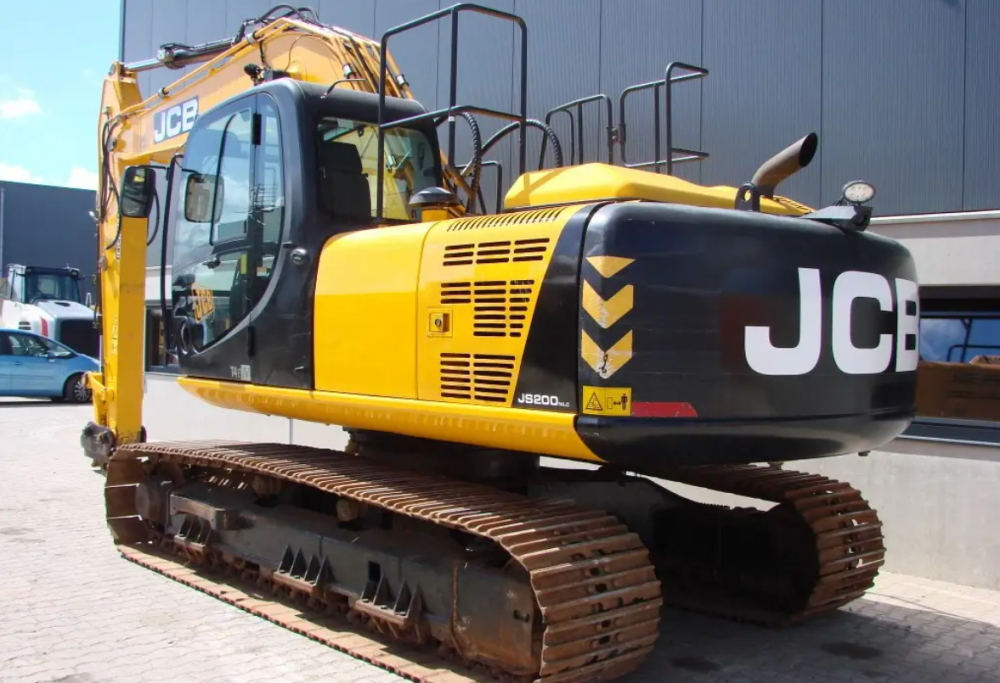 JCB crawler excavator Cedar Rapids - photo 3