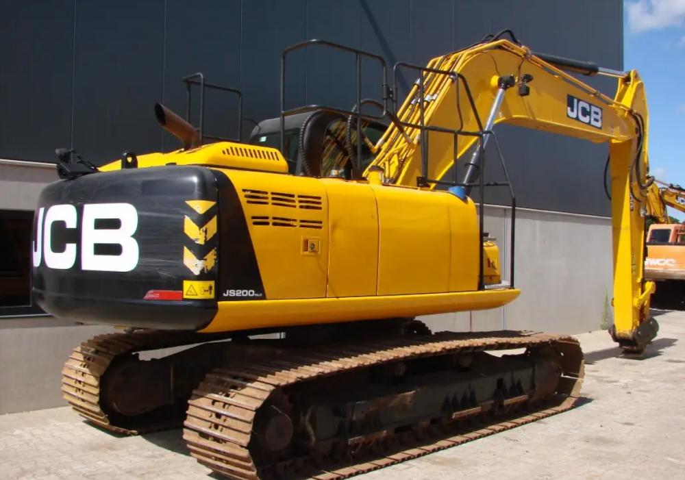 JCB crawler excavator Cedar Rapids - photo 2