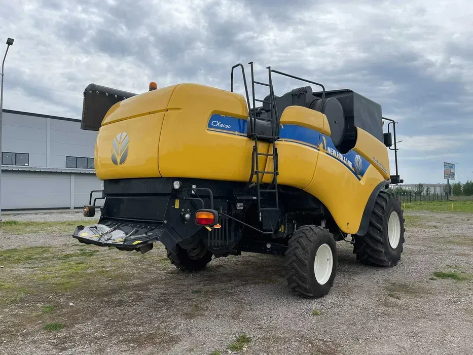 Combine grain combine New Holland CX 6090 2016 Waynesboro - photo 4
