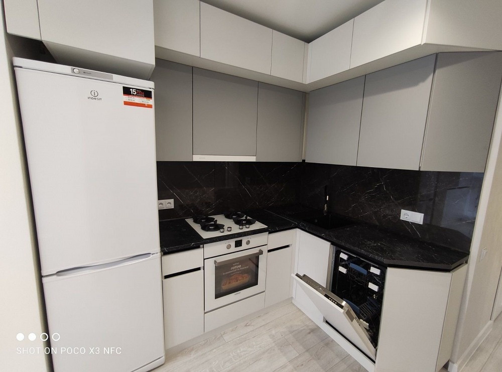 1-Bedroom Apartment, 410 sq ft, near Central Park New York City - photo 5