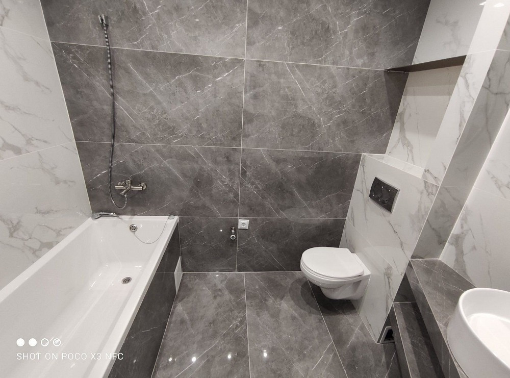 1-Bedroom Apartment, 410 sq ft, near Central Park New York City - photo 3