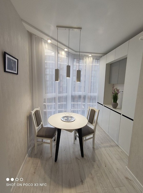 1-Bedroom Apartment, 410 sq ft, near Central Park New York City - photo 2