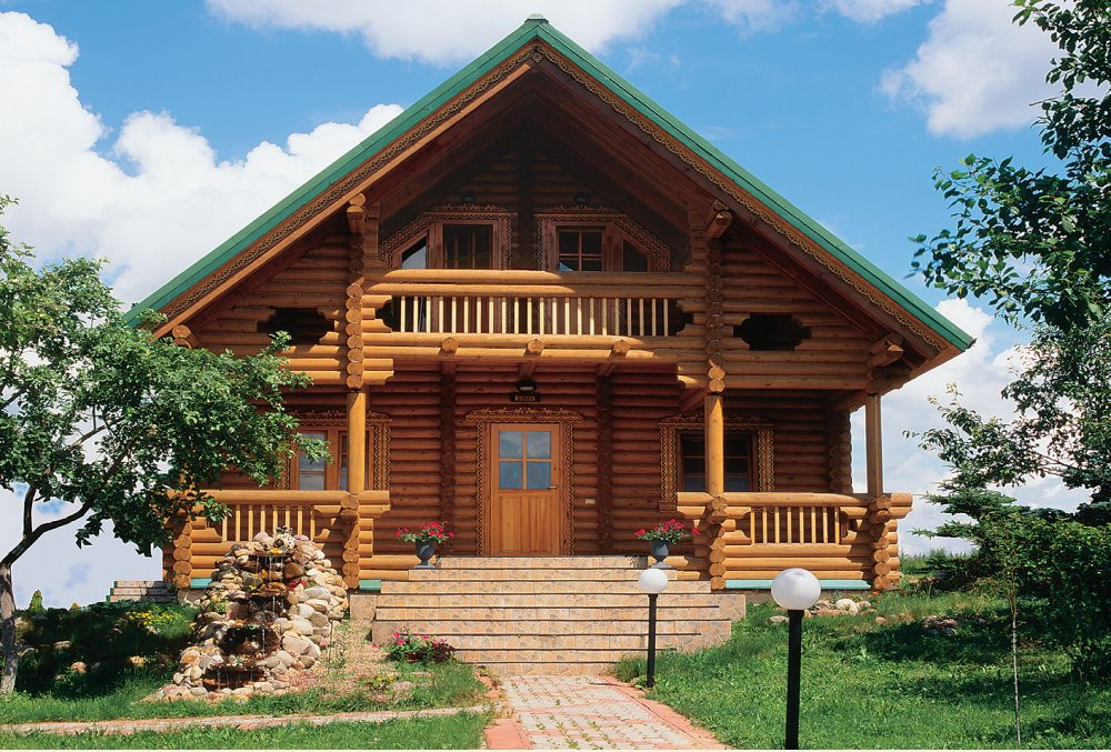 Selling 2-storey house near the town. Downey Downey - photo 1