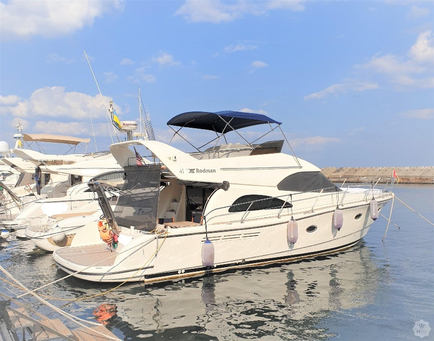 Motor yacht Regal 41 for sale Miami - photo 1