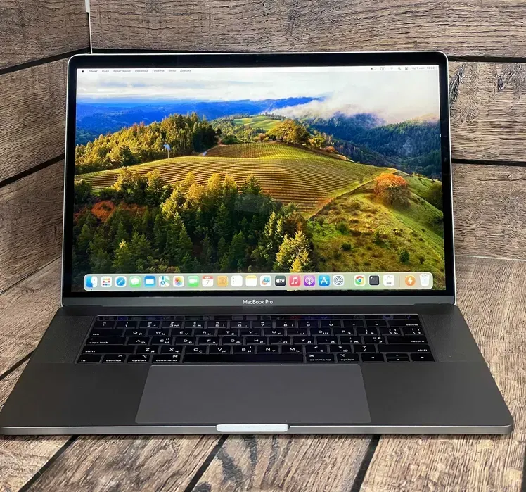 MacBook Pro A1990 Yakima - photo 3