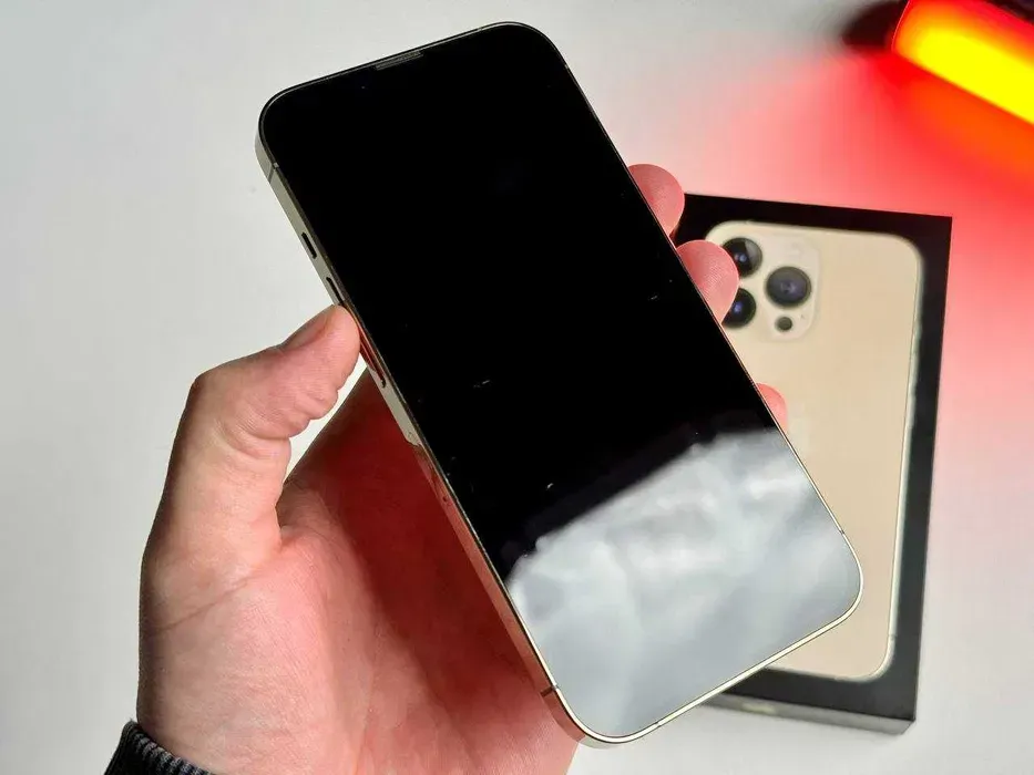 USED Apple iPhone 13 Pro 128GB Gold Kennewick - photo 3