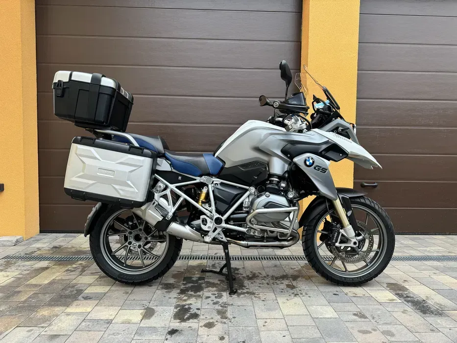 Sell BMW R1200GS Trumbull - photo 2