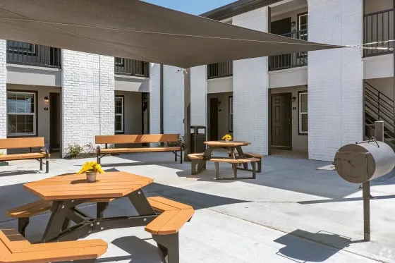 Texas City, TX Two-story apartments for vacation and living near Houston and the waterfront. Texas City