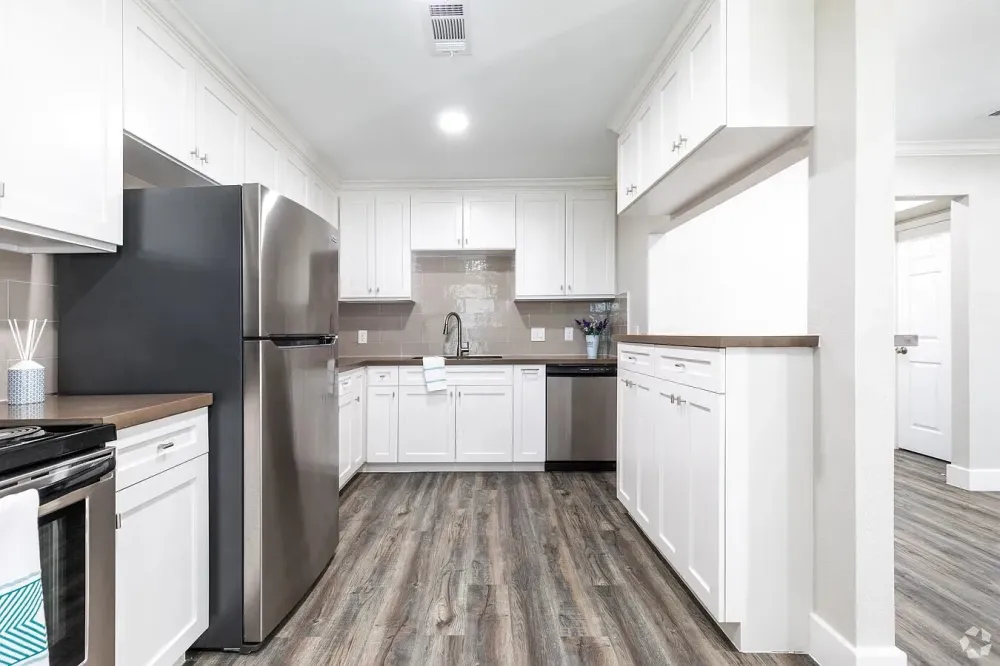 Texas City, TX Two-story apartments for vacation and living near Houston and the waterfront. Texas City - photo 6