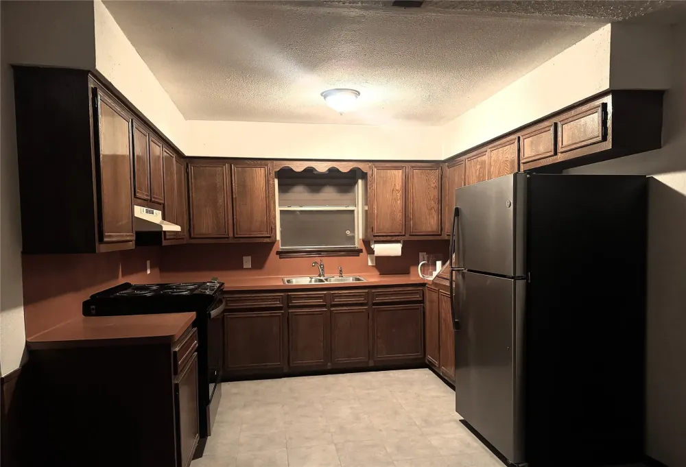 3-Bedroom Family Home, Quiet Suburb, 1,650 sq ft Orlando - photo 7